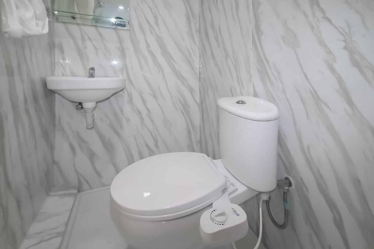 Miana Ancol Residence Mitra Reddoorz Джакарта Екстер'єр фото
